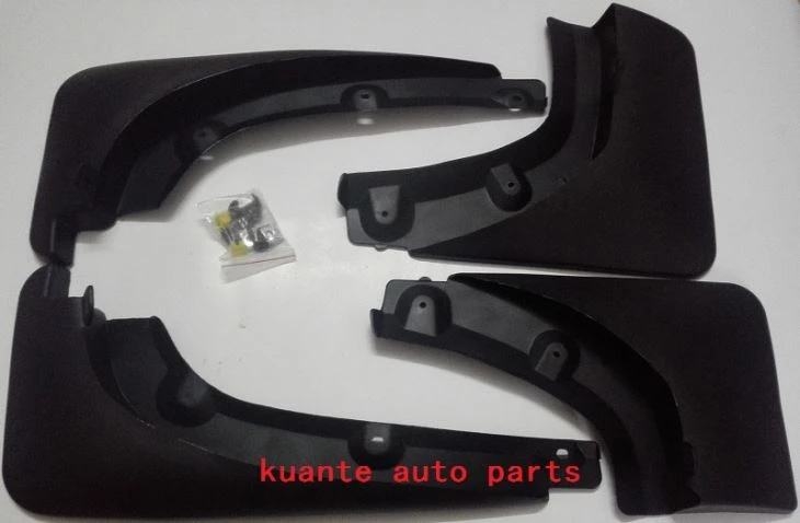 4  Paraspruzzi paraspruzzi paraspruzzi per Toyota RAV 4  2006-2008