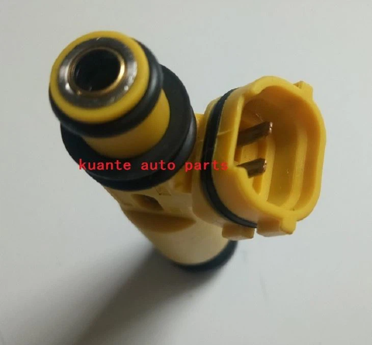 Mazda Yellow Denso Fuel Nozzle 195500-4450