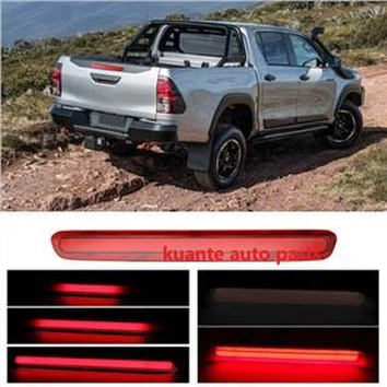 Nuova luce del freno di terza posizione del portellone posteriore a LED alta posizione adatta per Toyota Hilux Revo Pickup 2018-2020